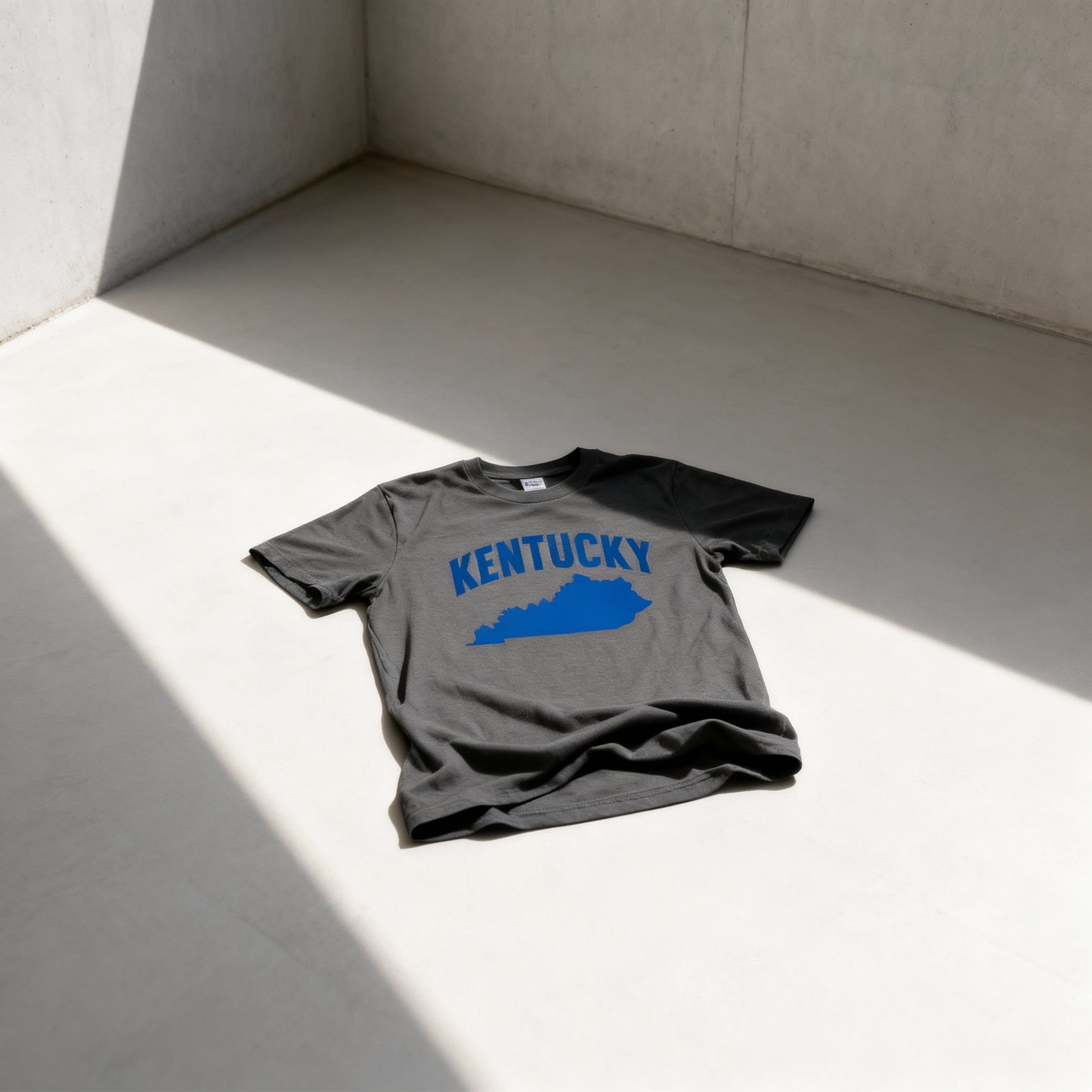 Kentucky + Outline Short sleeve t-shirt | Elite
